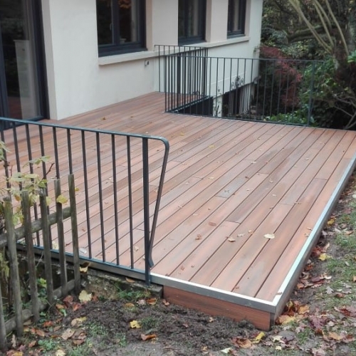 tecnhome-terrasse-bois-composite-24m2-bardage-composite-saint-julien-les-metz