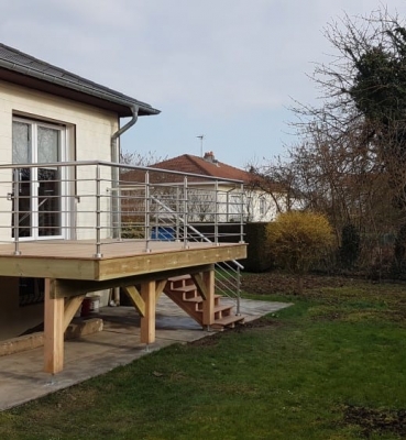 Terrasse sur Pilotis Bois – Cumaru – 16m²